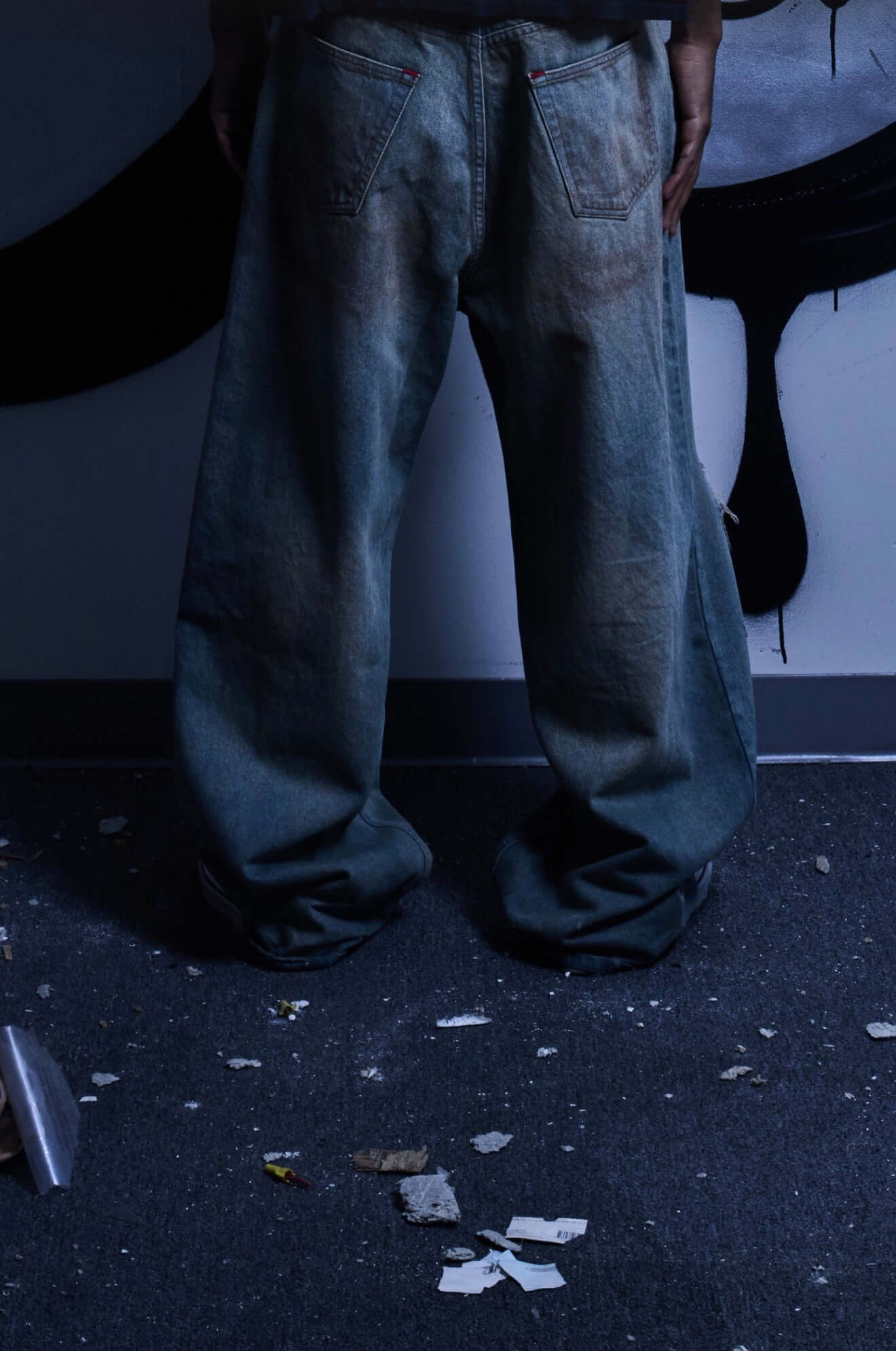Dirt on me Denim - Unique Distressed Style for Every Occasion