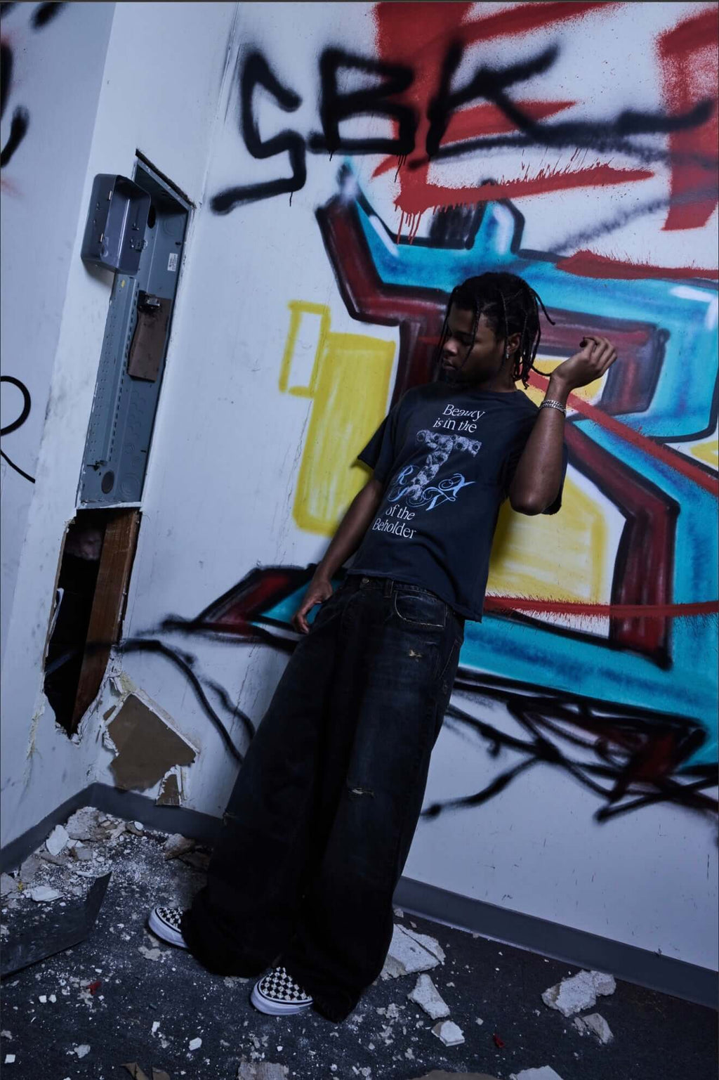 Beauty Of The Eye T-Shirt – Cut & Sew Graphic Tee