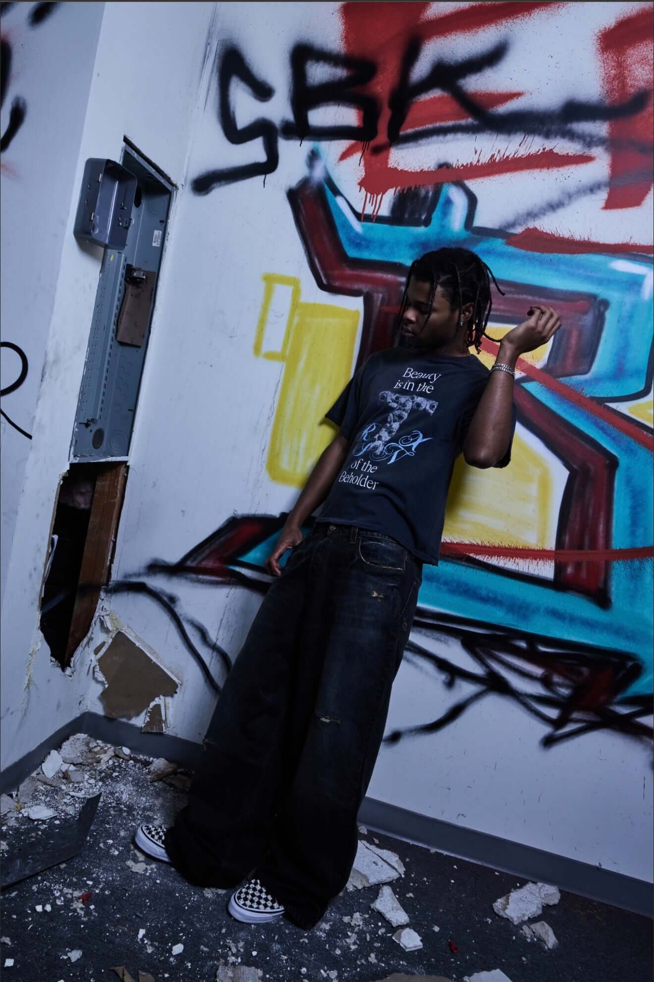 Beauty Of The Eye T-Shirt – Cut & Sew Graphic Tee